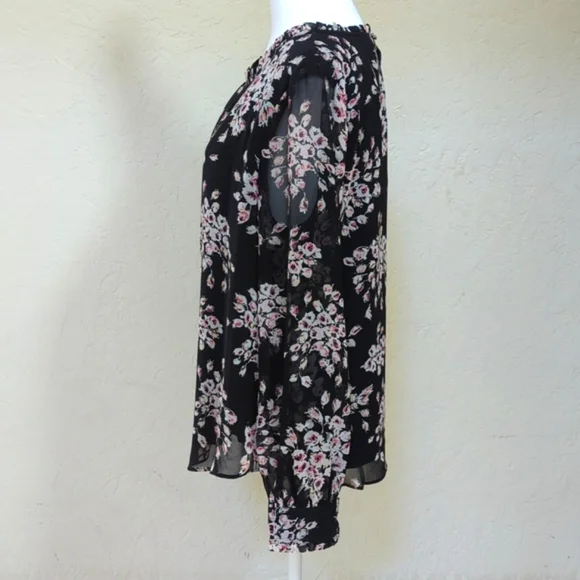 WHBM Black Ruffle Trim Floral Overlay Long Sleeve Keyhole Blouse Size 12 - Picture 3 of 9